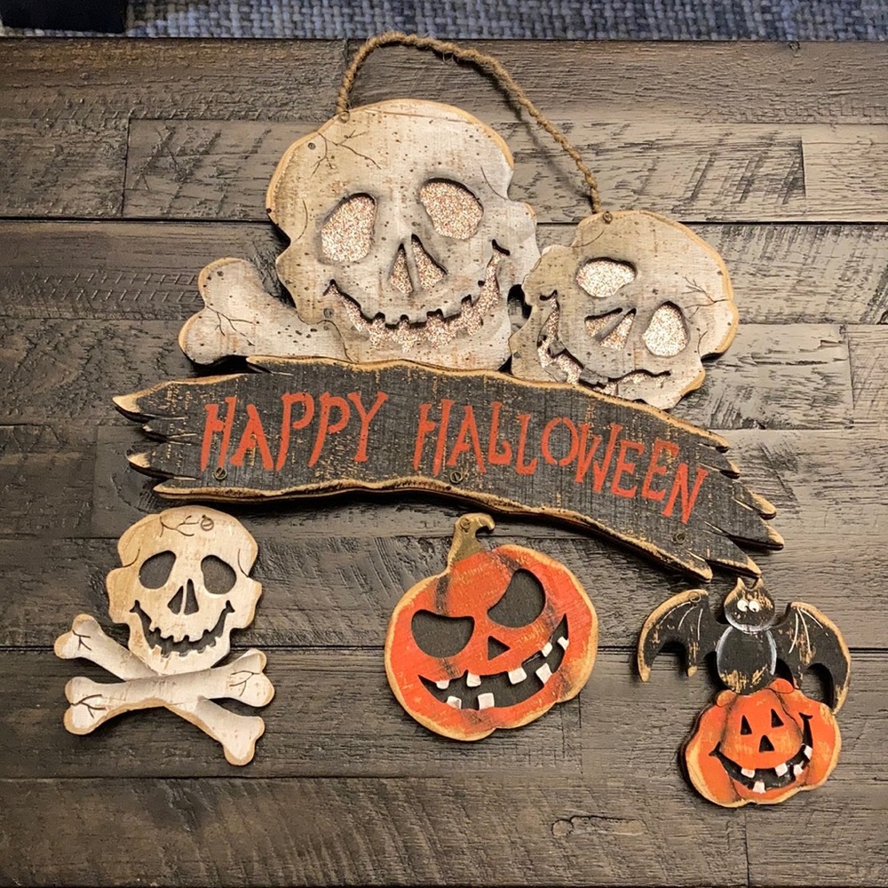 Happy Halloween Vintage Sign